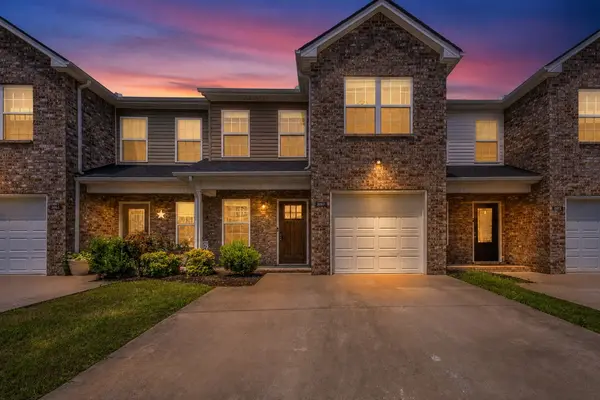 2067 Downstream Dr, Ashland City, TN 37015
