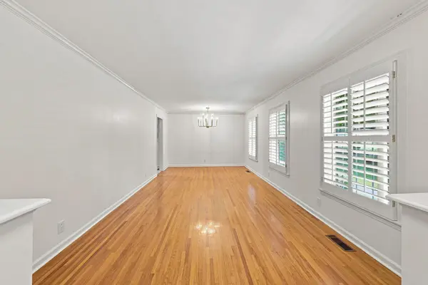 5321 Overton Rd, Nashville, TN 37220