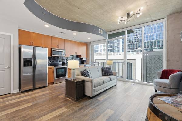 301 Demonbreun St #812, Nashville, TN 37201