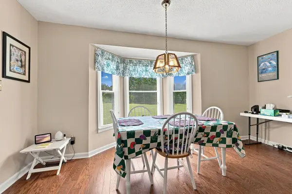 1730 Old County House Rd, White Bluff, TN 37187