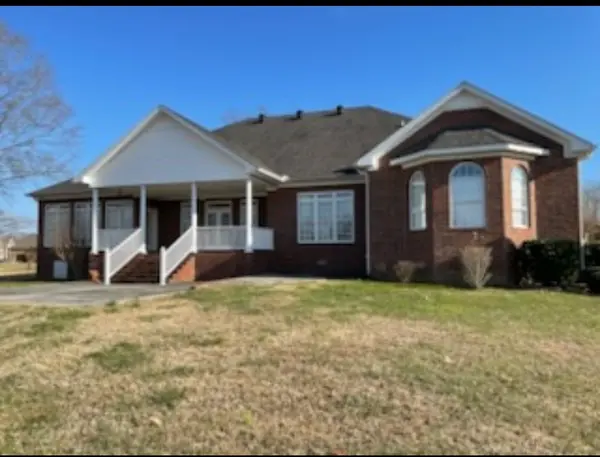 107 Heritage Cir, Manchester, TN 37355
