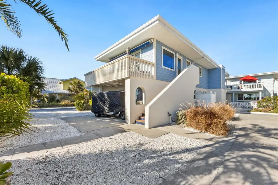 103 PALM AVE, Anna Maria, FL 34216
