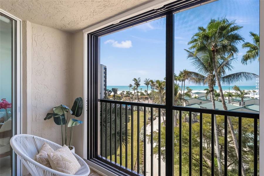 5880 MIDNIGHT PASS RD #511, Sarasota, FL 34242