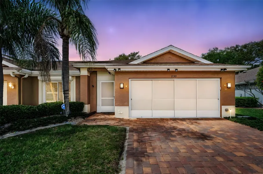 737 MCCALLISTER AVE #265, Sun City Center, FL 33573