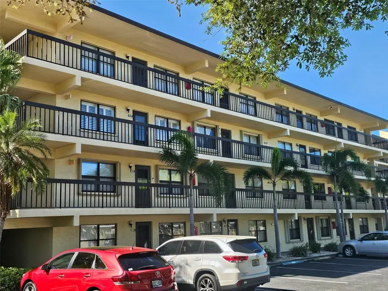 315 30TH AVE W #B307, Bradenton, FL 34205