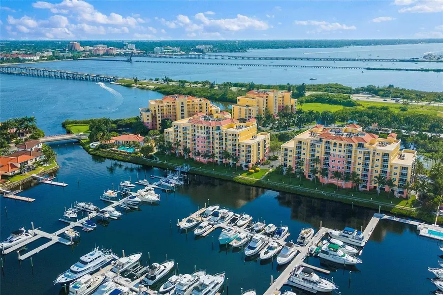 606 RIVIERA DUNES WAY #601, Palmetto, FL 34221