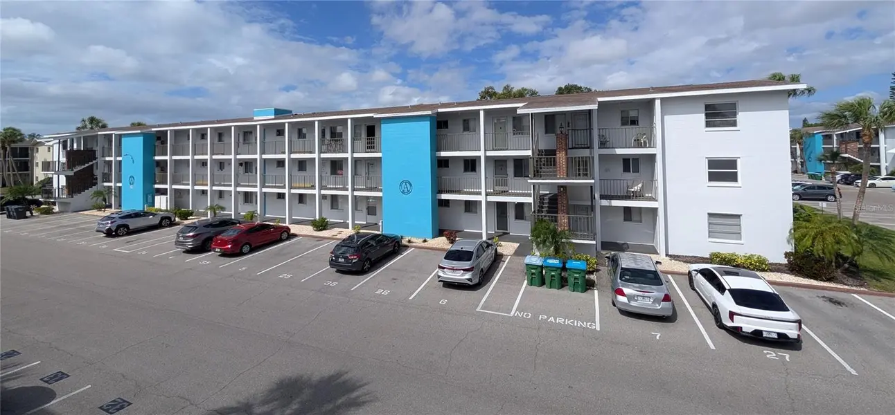 5896 GARDEN LN #A27, Bradenton, FL 34207