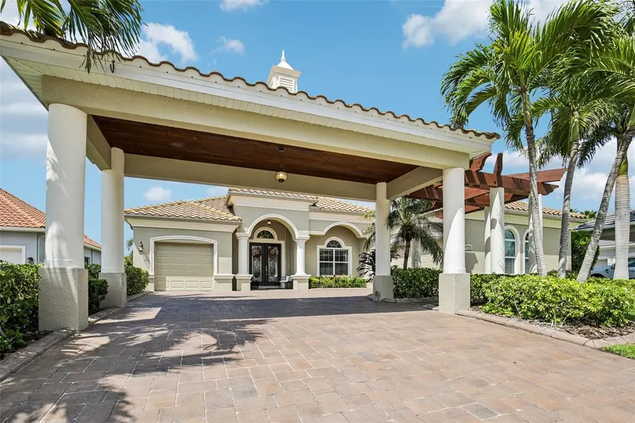 4741 MAINSAIL DR, Bradenton, FL 34208