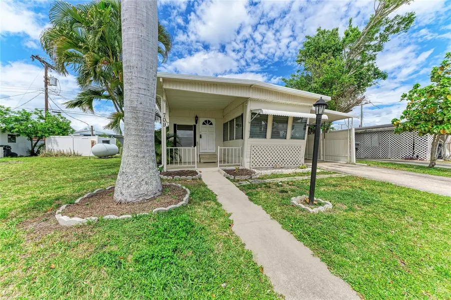 709 50TH AVENUE TER W, Bradenton, FL 34207