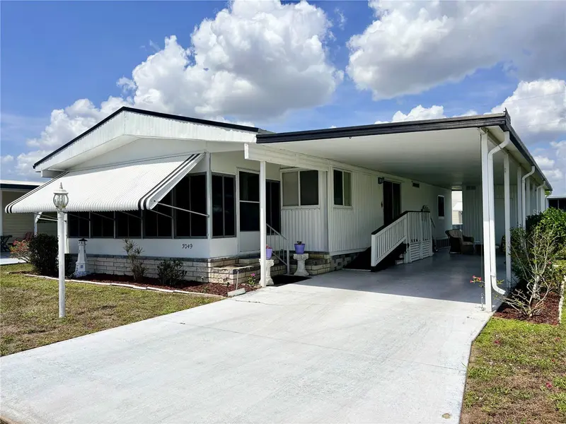 3049 LONGVIEW LN, North Fort Myers, FL 33917