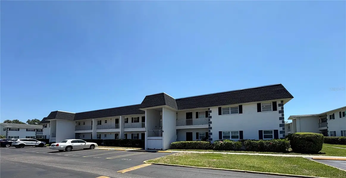 102 46TH AVENUE TER W #403, Bradenton, FL 34207