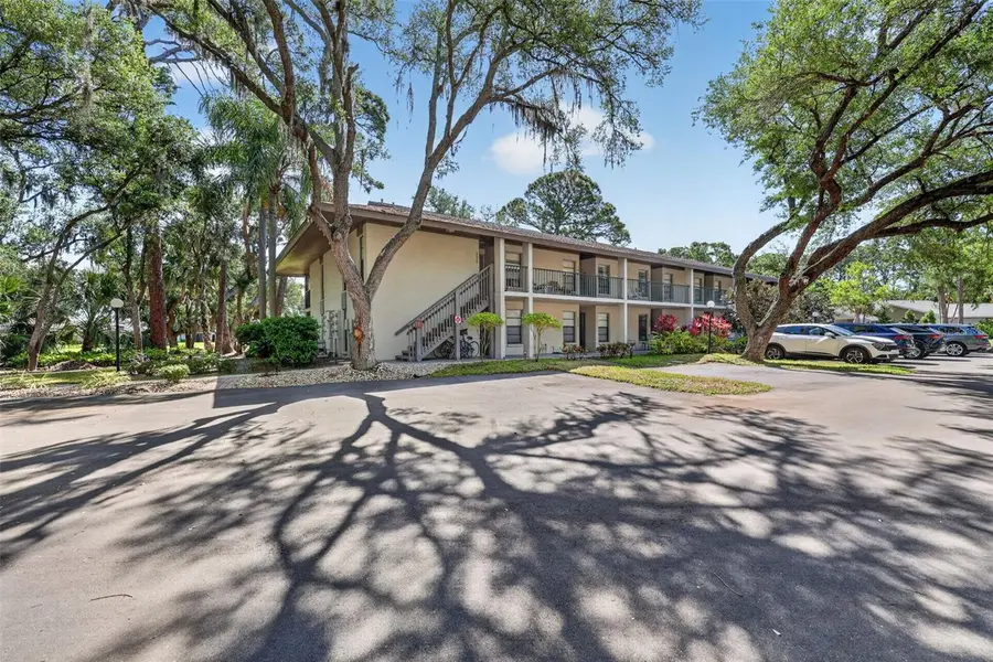 3061 QUAIL HOLW ## 35, Sarasota, FL 34235