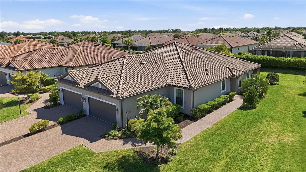 4733 TORTONA CT, Bradenton, FL 34211