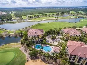 2555 MARQUESA ROYALE LN #PH 302, Naples, FL 34109