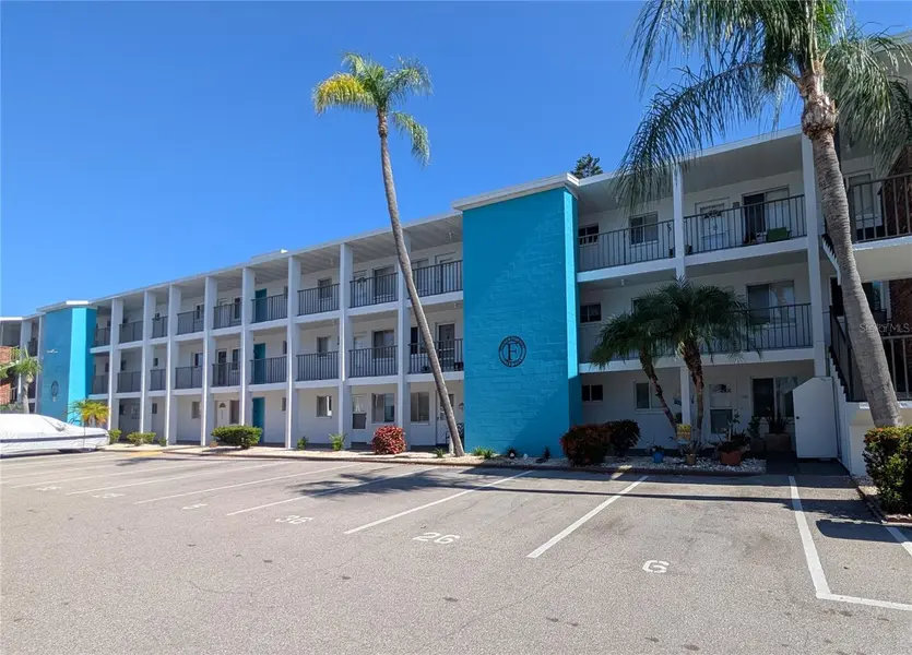 2319 CANAL DR #F26, Bradenton, FL 34207