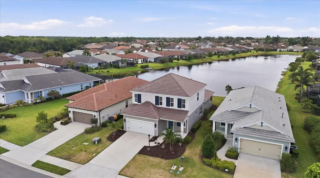 12708 AQUAMARINE AVE, Bradenton, FL 34211