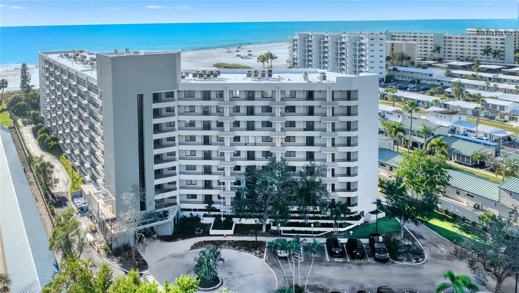 5880 MIDNIGHT PASS RD #907, Sarasota, FL 34242
