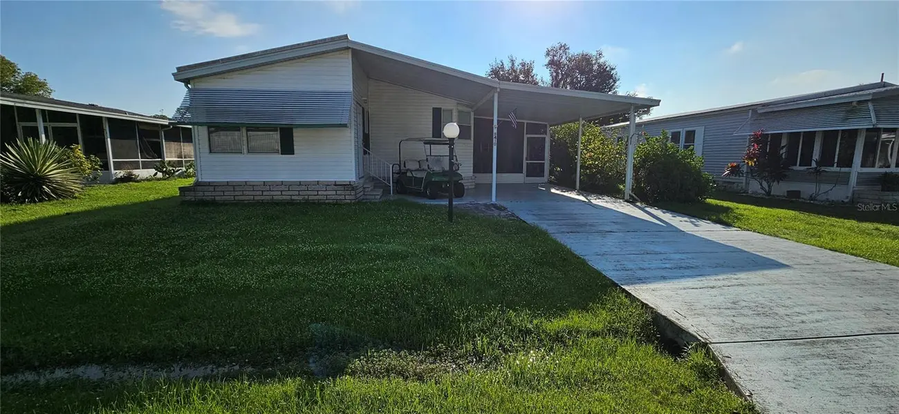 8410 WAGON WHEEL CIR, North Fort Myers, FL 33917