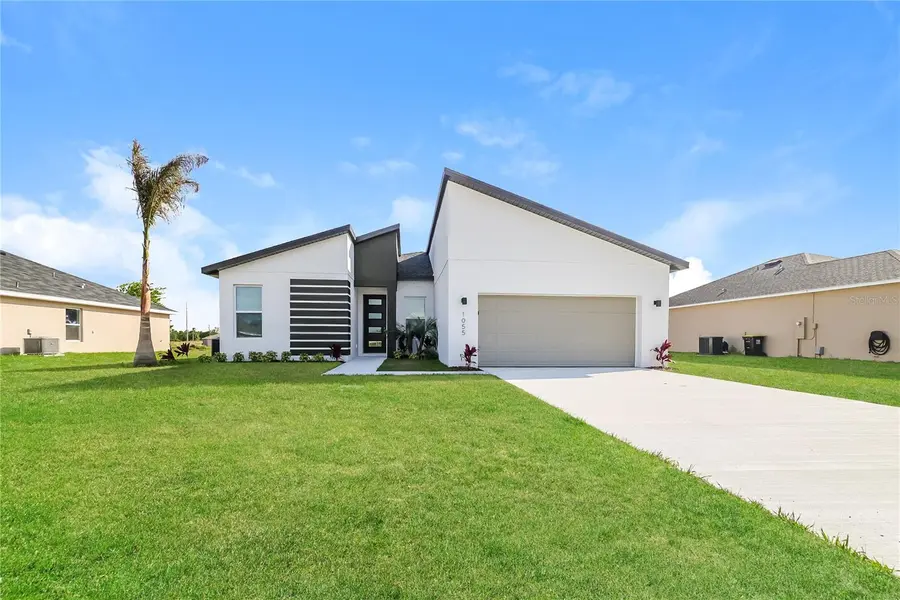 1055 DESMOINES LN, Poinciana, FL 34759