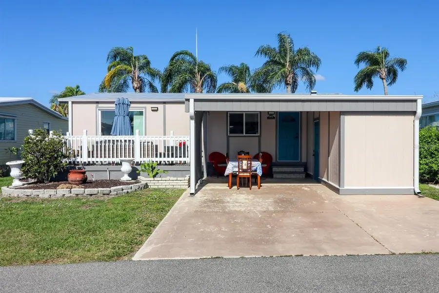 2100 KINGS HWY #662, Port Charlotte, FL 33980