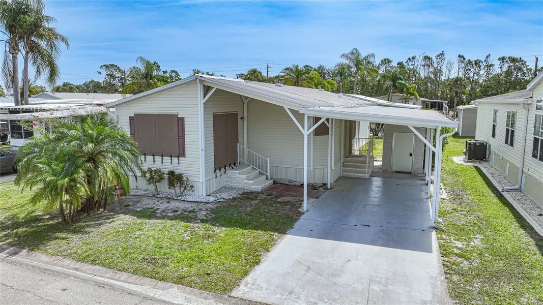 2100 KINGS HWY #517, Port Charlotte, FL 33980