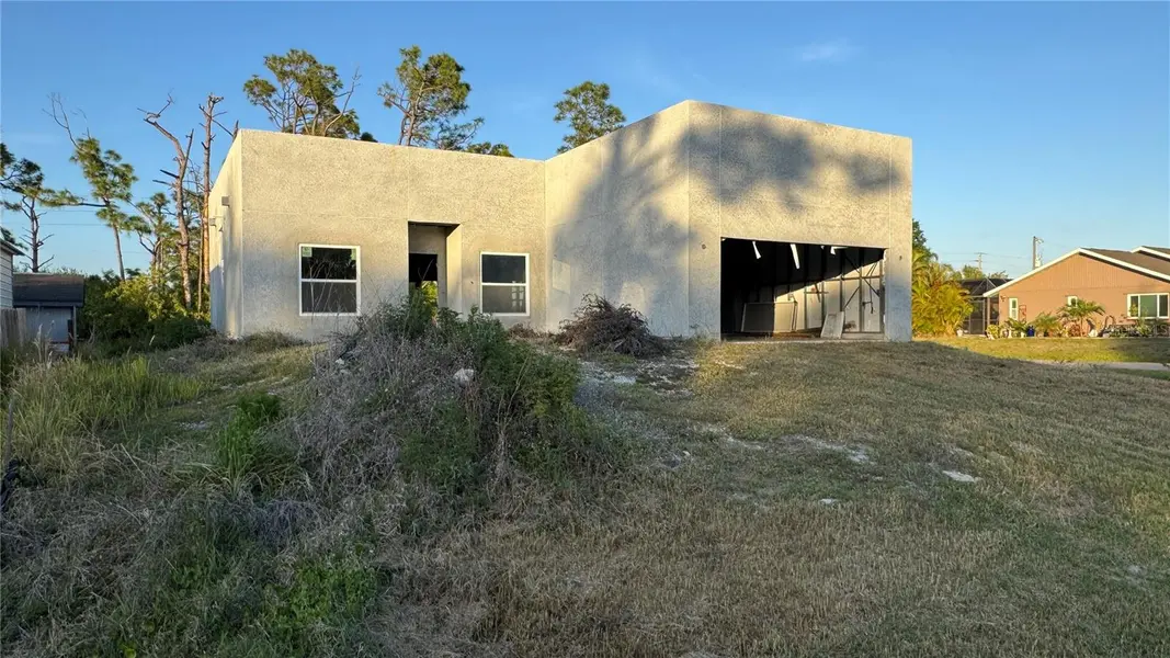 5182 HOPKINS AVE, Port Charlotte, FL 33981
