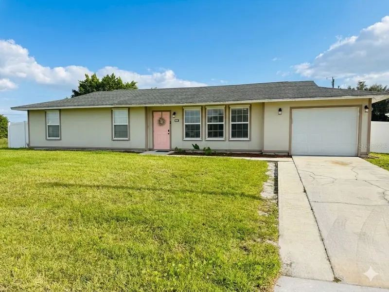 900 NE 18TH TER, Cape Coral, FL 33909