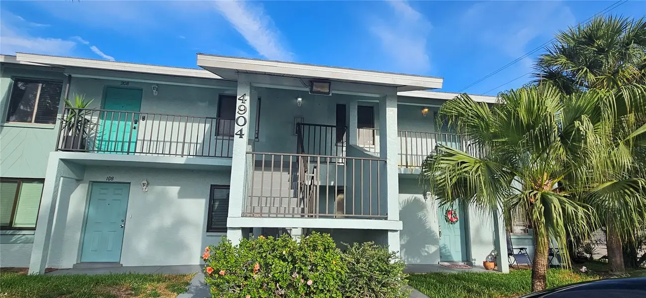4904 VINCENNES CT #209, Cape Coral, FL 33904