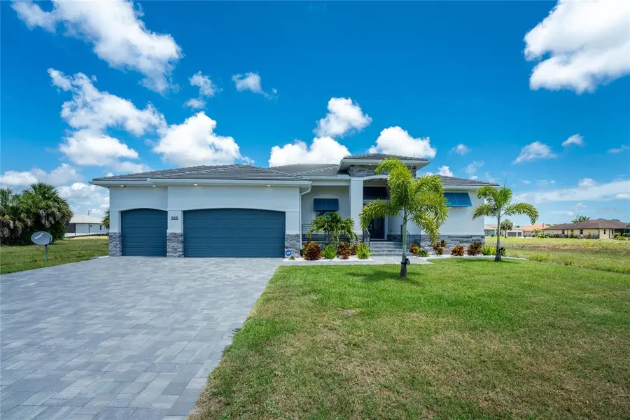 255 ROTONDA BLVD S, Rotonda West, FL 33947