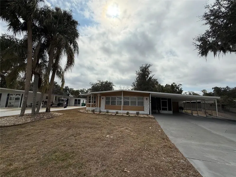 50 N BOBWHITE RD, Wildwood, FL 34785