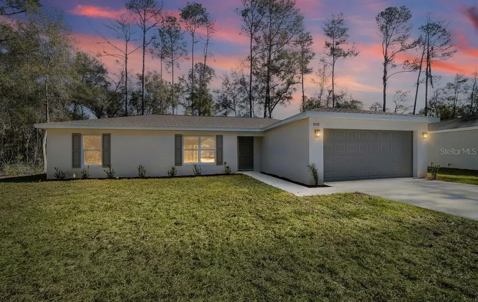 8992 N LISA TER, Citrus Springs, FL 34433