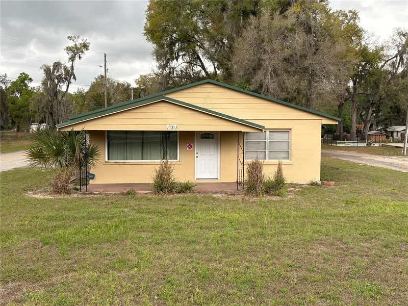 131 N C 470, Lake Panasoffkee, FL 33538