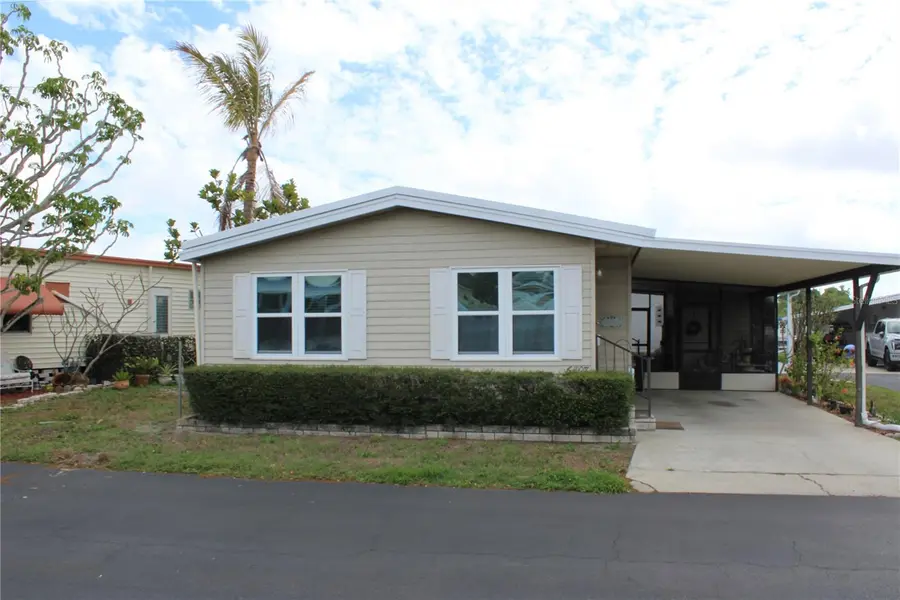 6807 MOUNT PLEASANT RD NE #51, St Petersburg, FL 33702