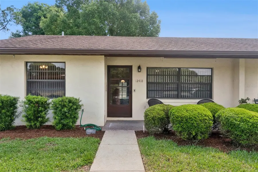 12418 ORANGEWOOD CIR, Tavares, FL 32778