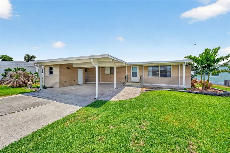 957 TODD WAY, Tavares, FL 32778