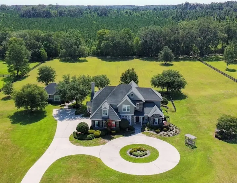 10401 NW 153RD TER, Alachua, FL 32615