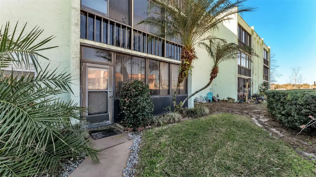 1130 N LAKE PARKER AVE #A109, Lakeland, FL 33805