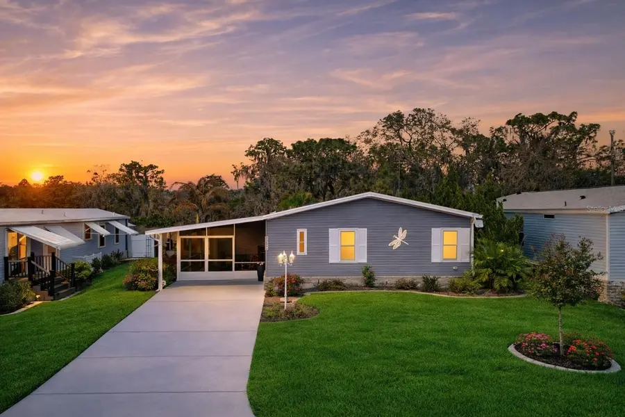 8568 BREEZE HILL DR, Lake Wales, FL 33898