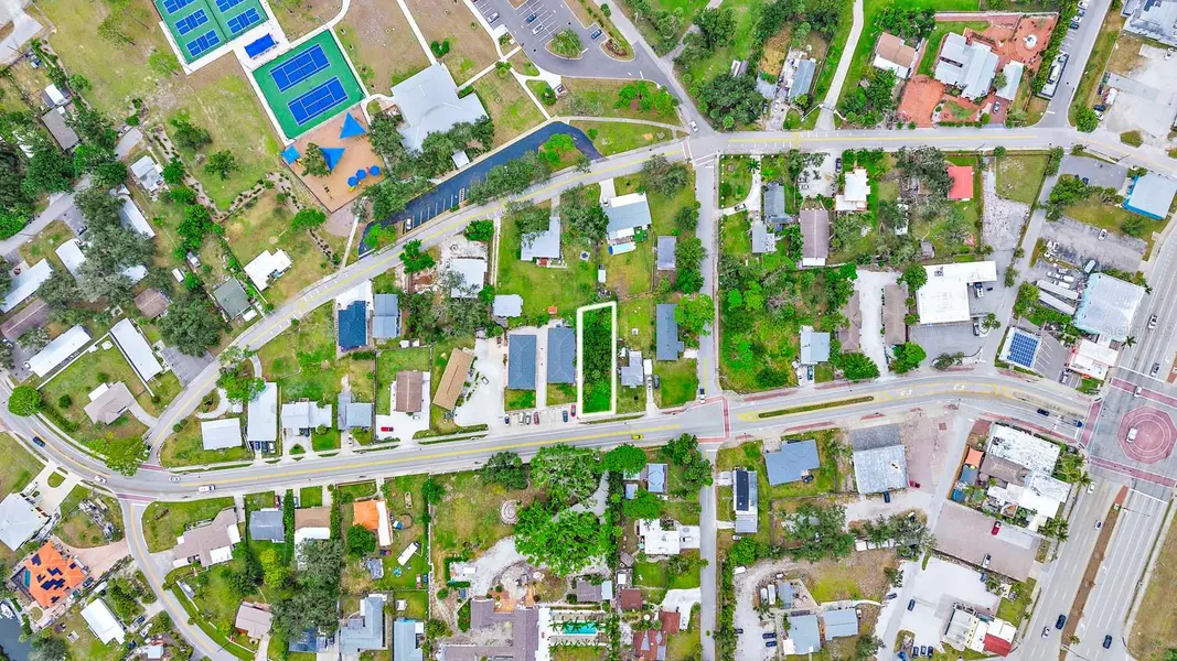 COLONIA LN, Nokomis, FL 34275