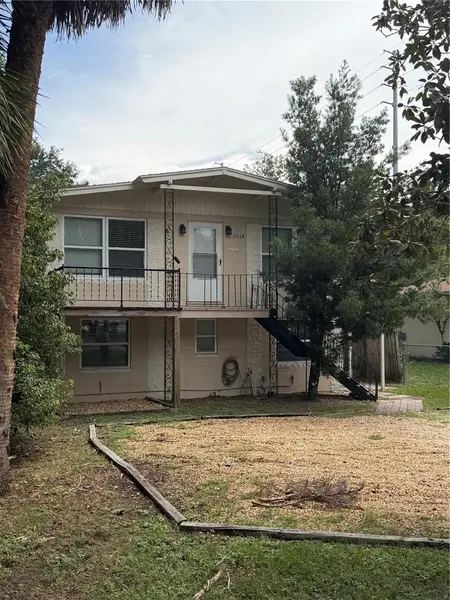 206 OSCEOLA AVE, Eustis, FL 32726