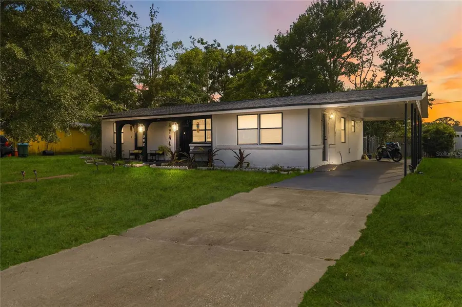 568 E NORMANDY BLVD, Deltona, FL 32725