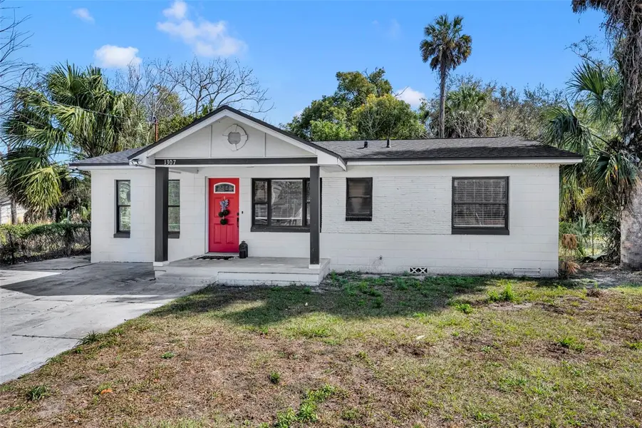 1307 SHEPHERD AVE, Sanford, FL 32771