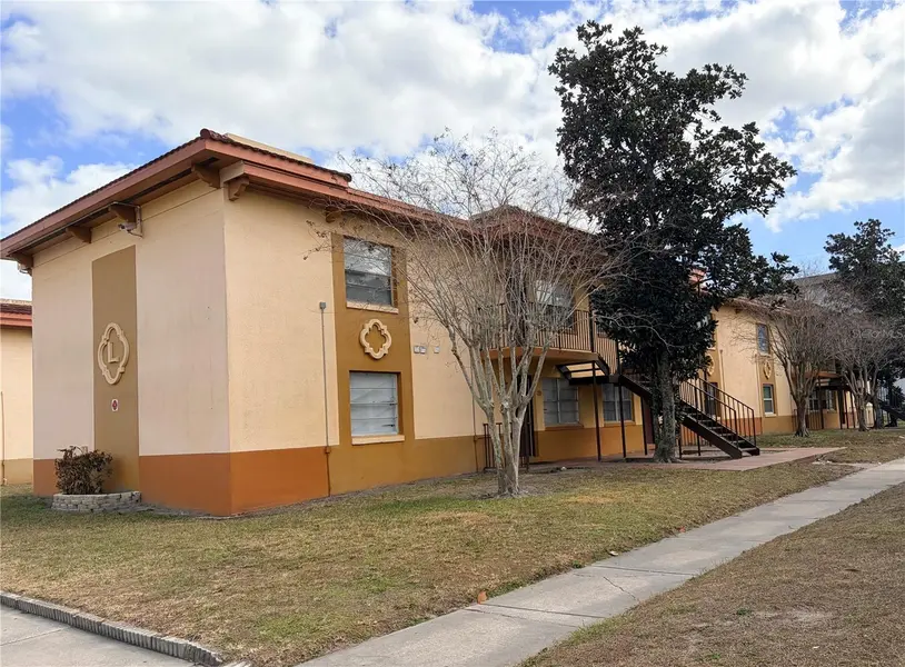738 RIDENHOUR CIR #L, Orlando, FL 32809