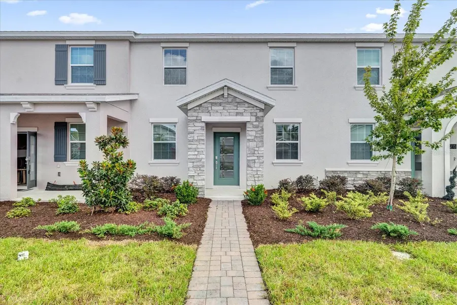11209 LISTENING DR, Orlando, FL 32832