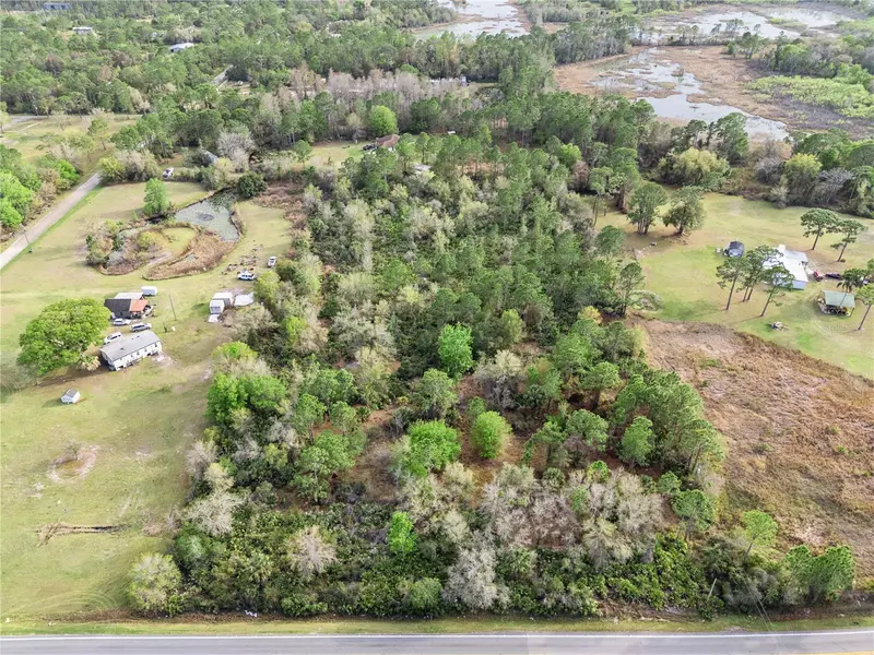 541 E OSCEOLA RD, Geneva, FL 32732