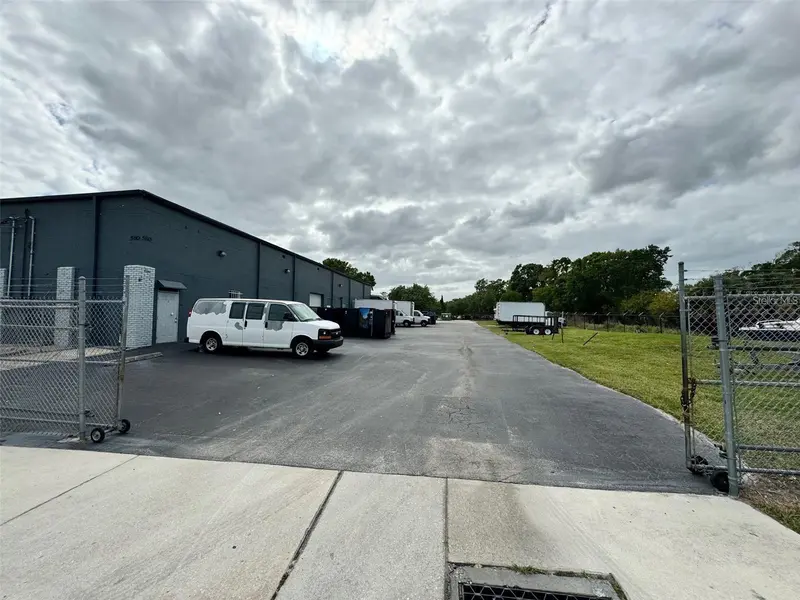 580 FAIRVILLA RD, Orlando, FL 32808