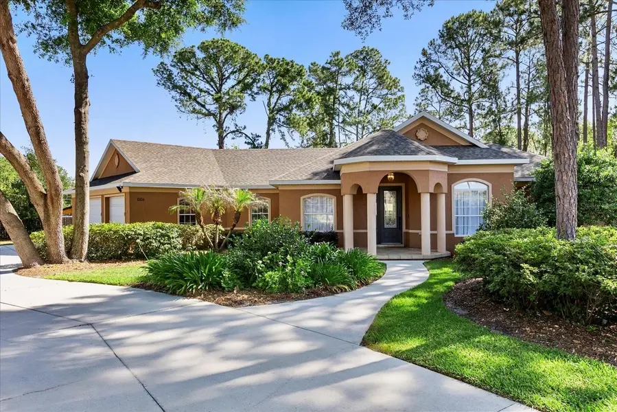 1064 CEASARS CT, Mount Dora, FL 32757