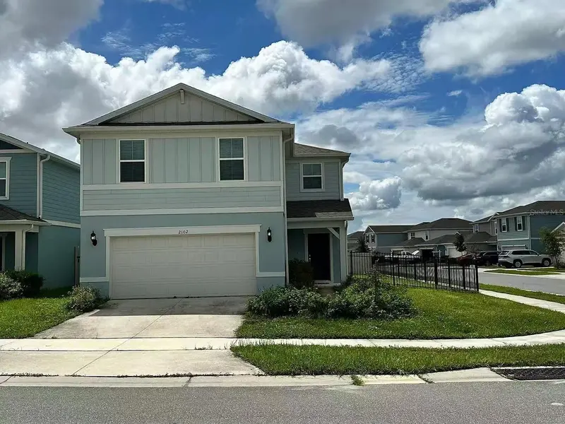 2102 CHARMING AVE, Davenport, FL 33896