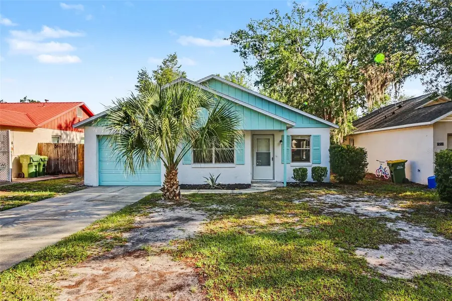 2710 LORRAINE DR, Leesburg, FL 34748