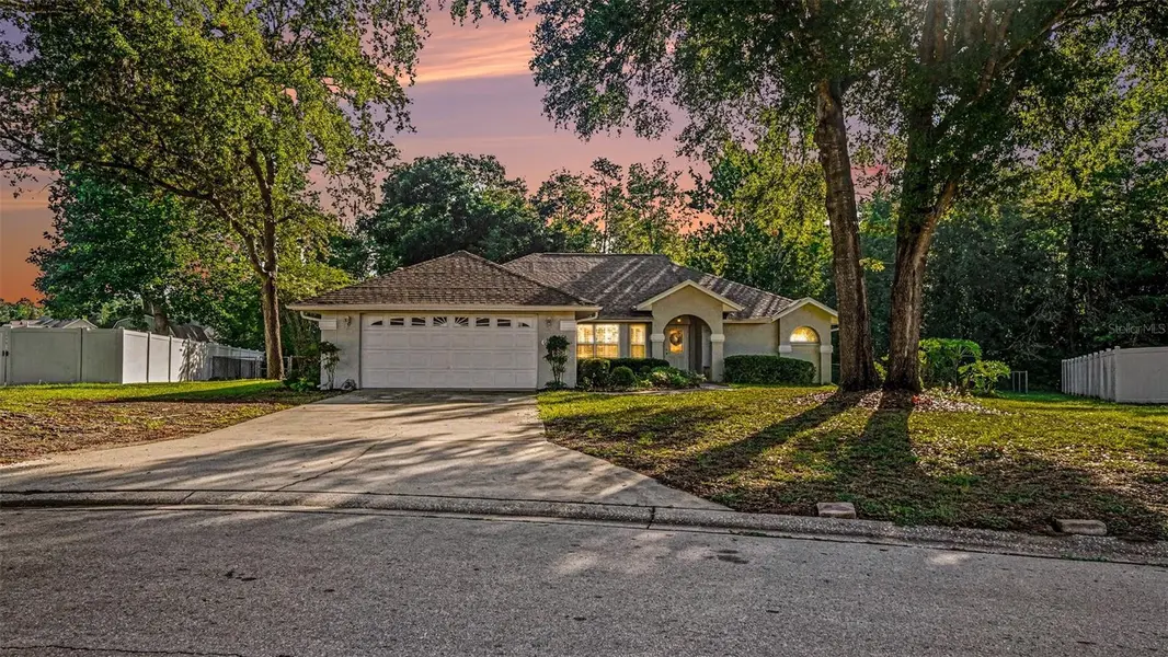6607 SE 11TH LOOP, Ocala, FL 34472
